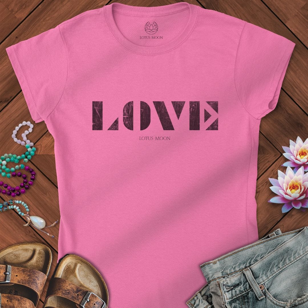 Love Stencil Fitted Tee Azalea