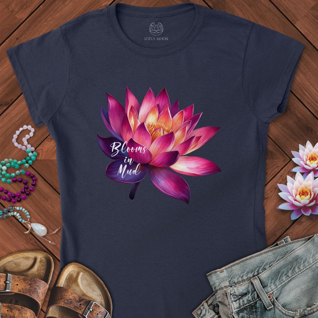 Blooms In Mud Fitted Tee Navy