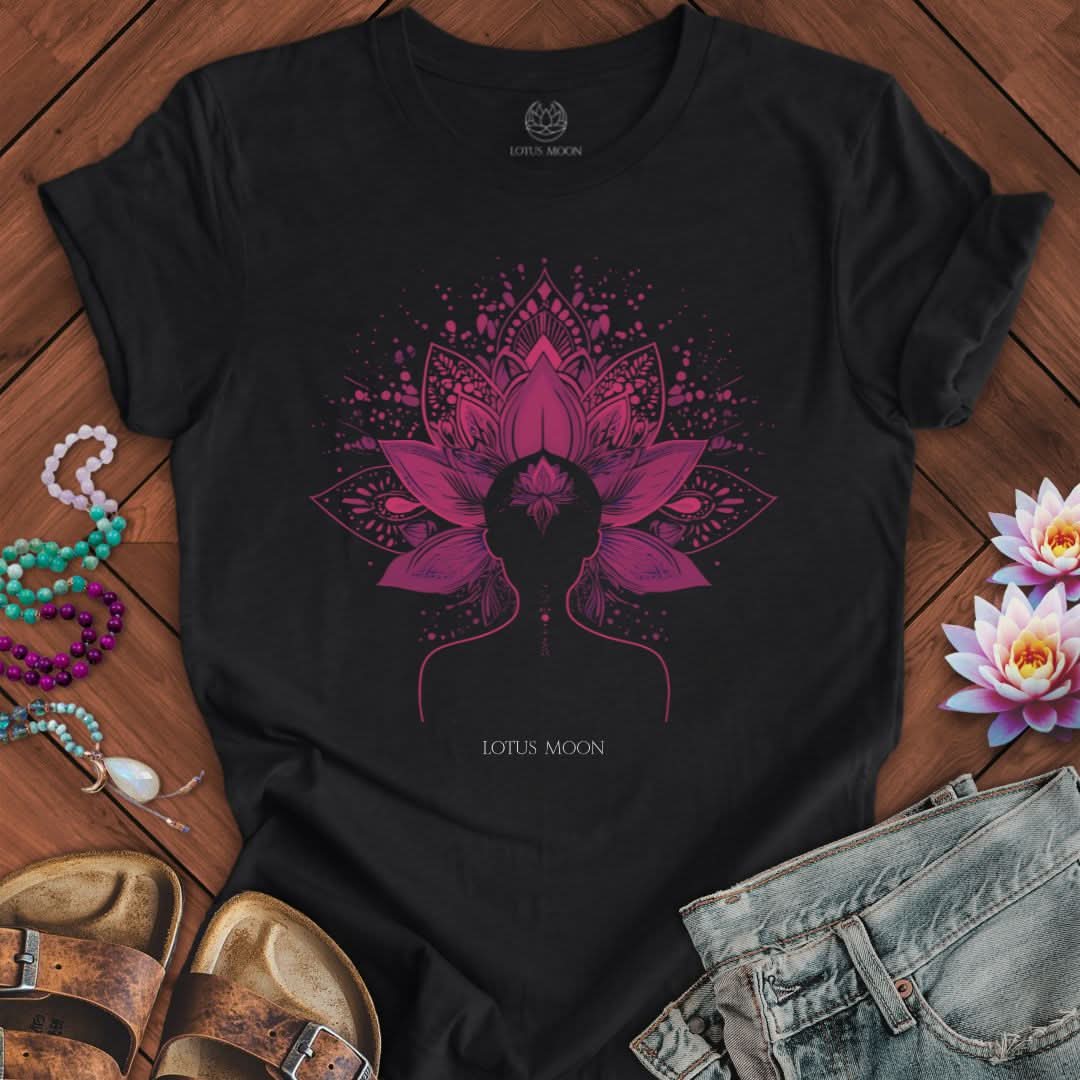 Decorated Lotus Goddess Tee Solid Black Blend