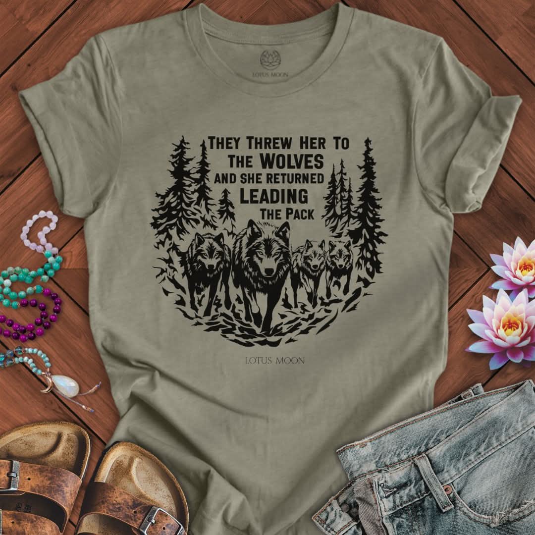 Leading The Pack Tee Heather Stone