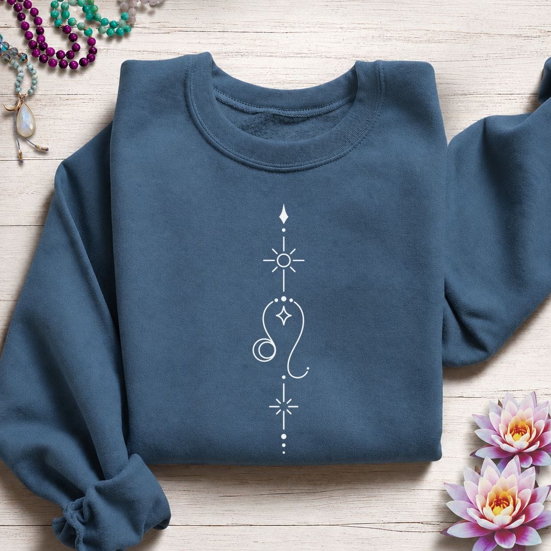 Minimalist Leo Sweatshirt Indigo Blue