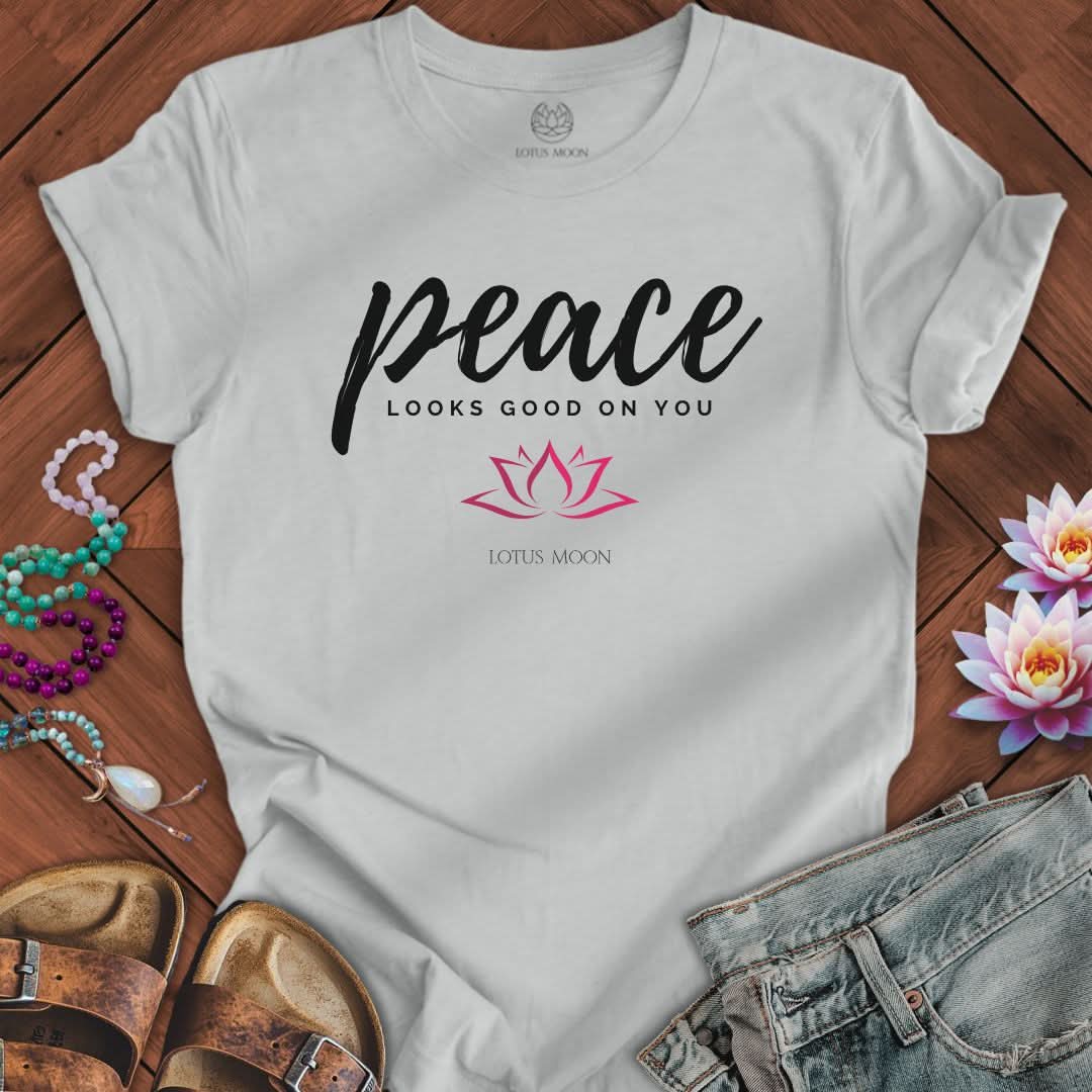 Peace Looks Good Tee Silver