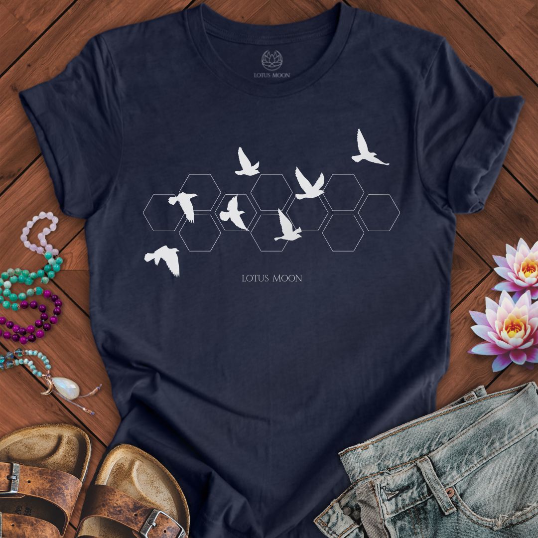 White Flying Birds Tee Heather Midnight Navy