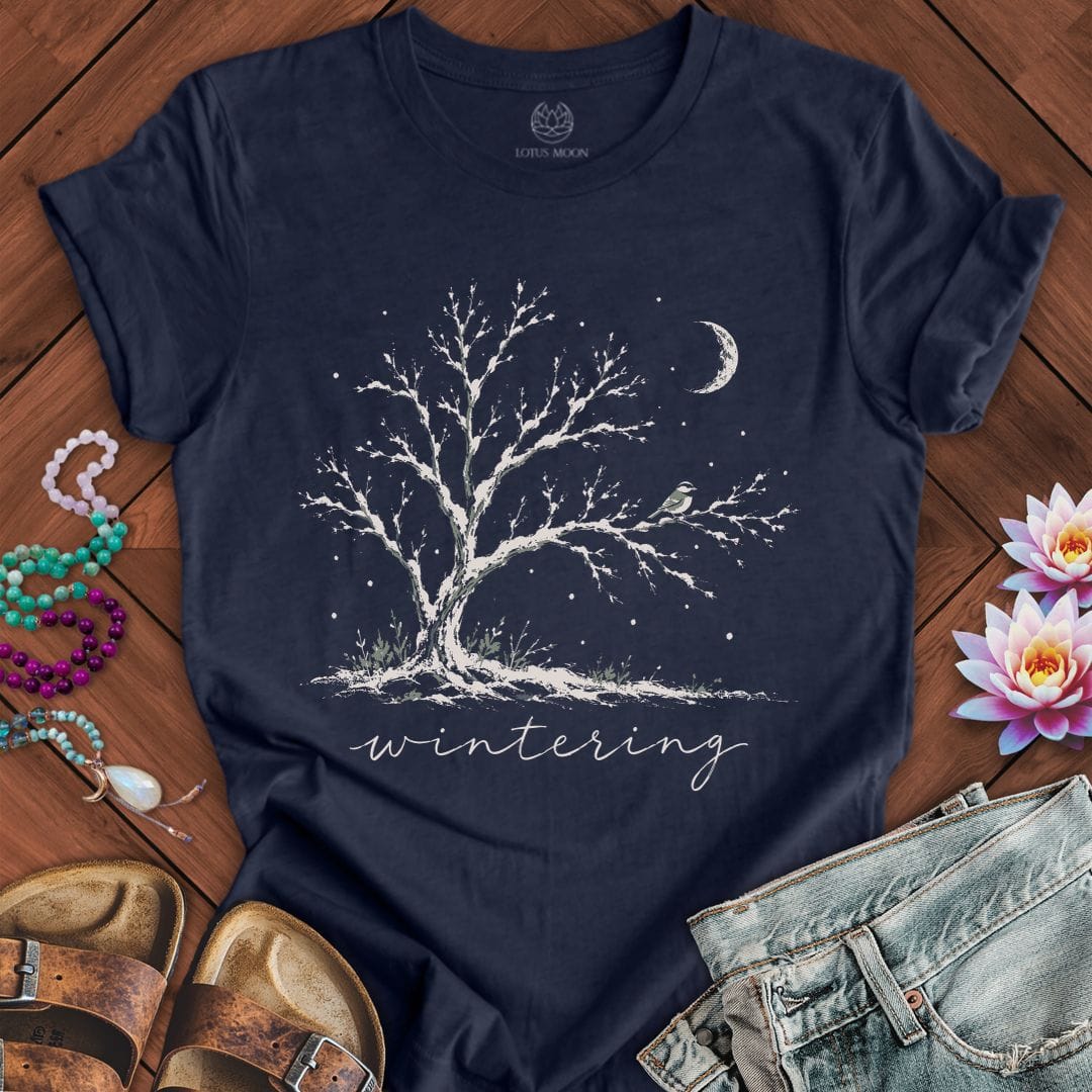 Printify T-Shirt Wintering Tee Heather Midnight Navy / S